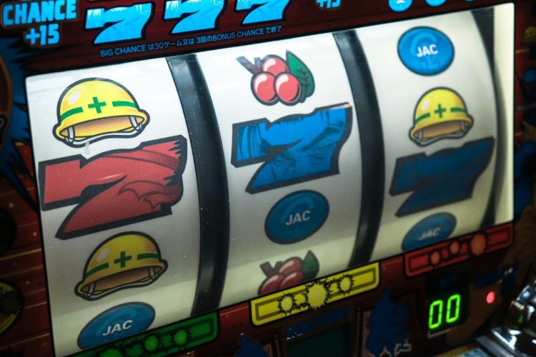 Slot Machine Etiquette: Dos and Don’ts for Enjoying Slot Gaming in Land-based Casinos