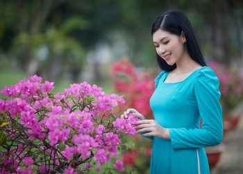 মেয়েদের ইমপ্রেস করার কমেন্ট