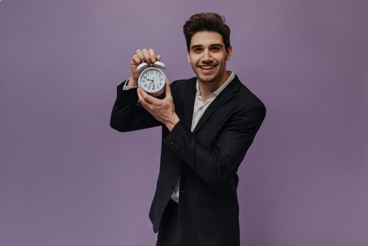 সময়ের মূল্য রচনা