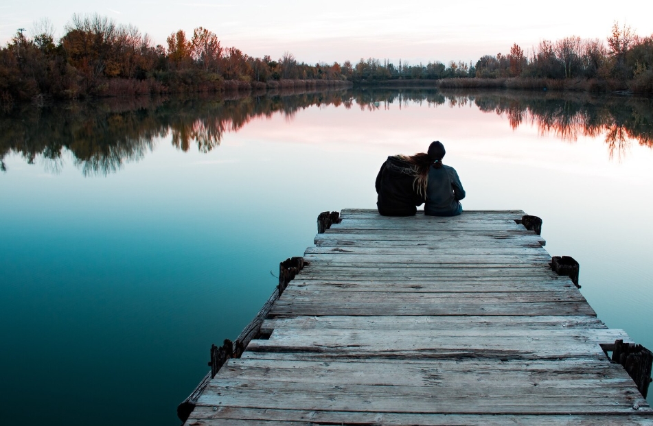 দূরত্বের যন্ত্রণা এবং মানসিক কষ্ট