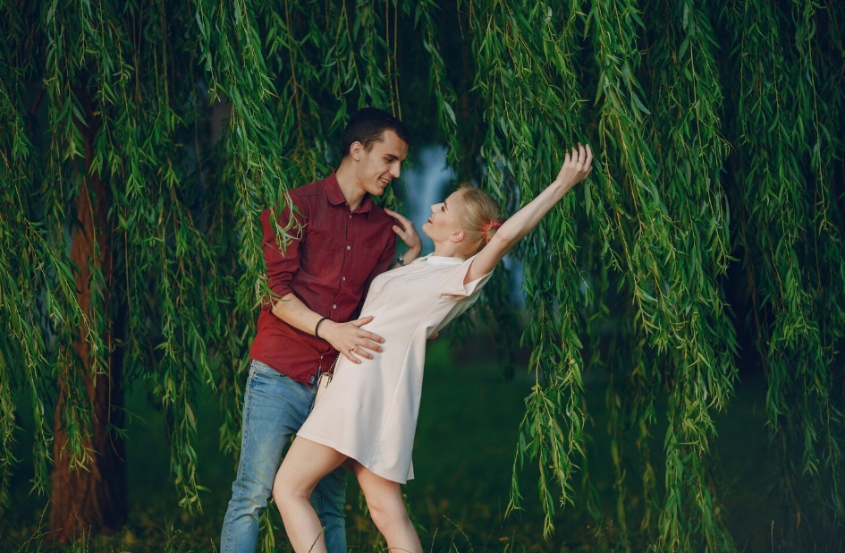 রোমান্টিক প্রেমের ছন্দ