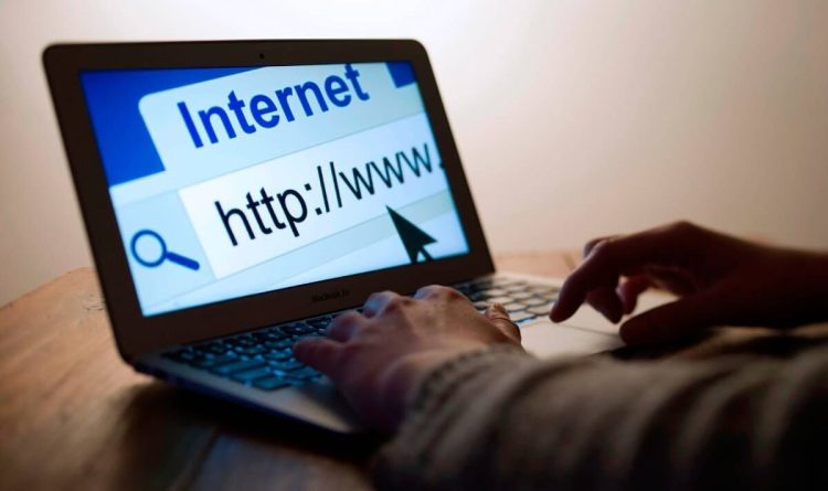 Uses and Abuses of Internet Paragraph